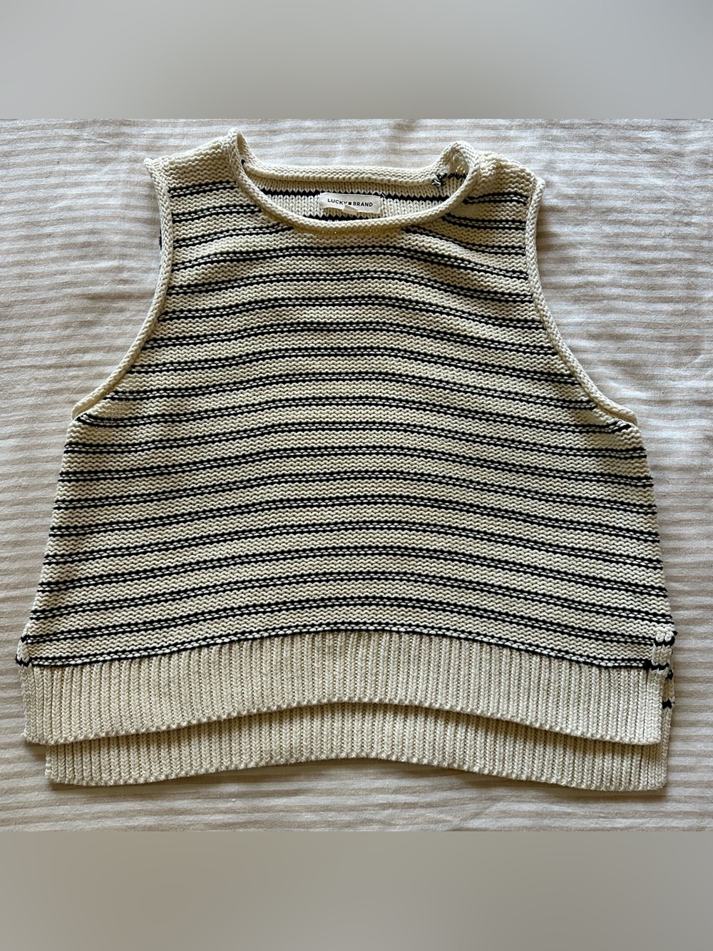 squishy garter stitch lucky brand cream & black striped sweater vest / sz xl